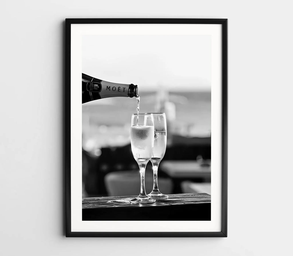 Siyah & Beyaz Moet Şampanya Posteri - Siyah & Beyaz Posterler No.10