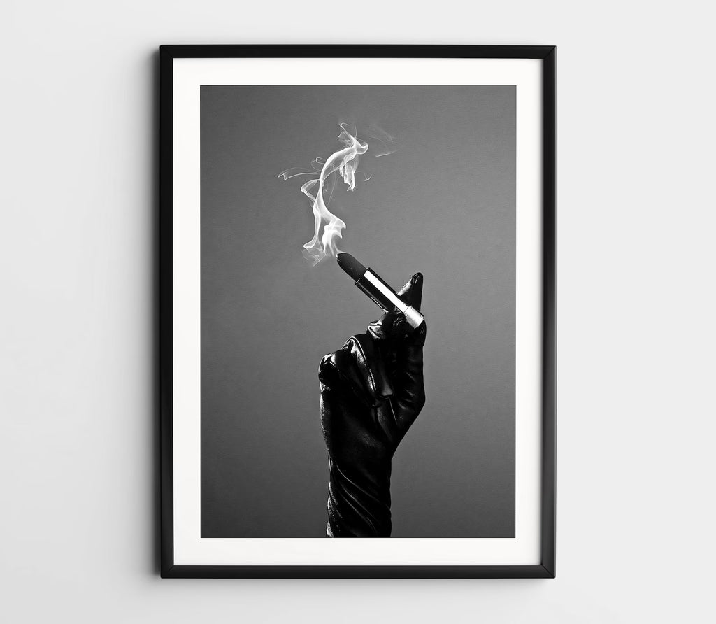 Siyah & Beyaz Ruj Sigara Posteri - Siyah & Beyaz Posterler No.12