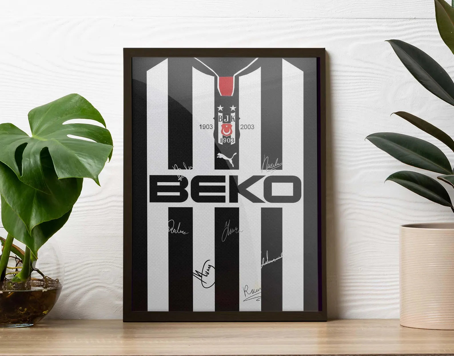 Beşiktaş 100. Yıl Forması Posteri - Takım Posterleri No.1