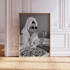 Siyah & Beyaz Pizza Kadın Posteri - Siyah & Beyaz Posterler No.14